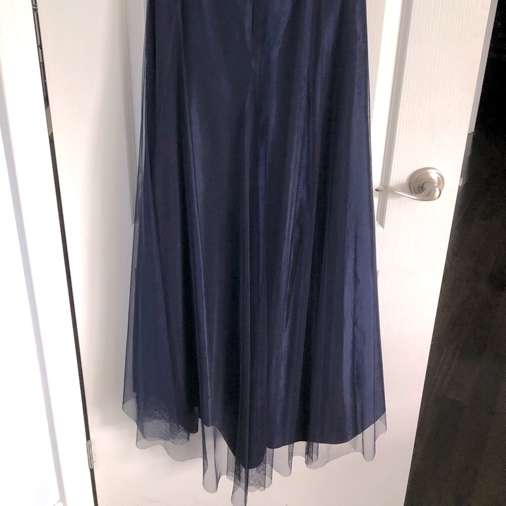 Vera Wang Navy Strapless Gown - Picture 8 of 13